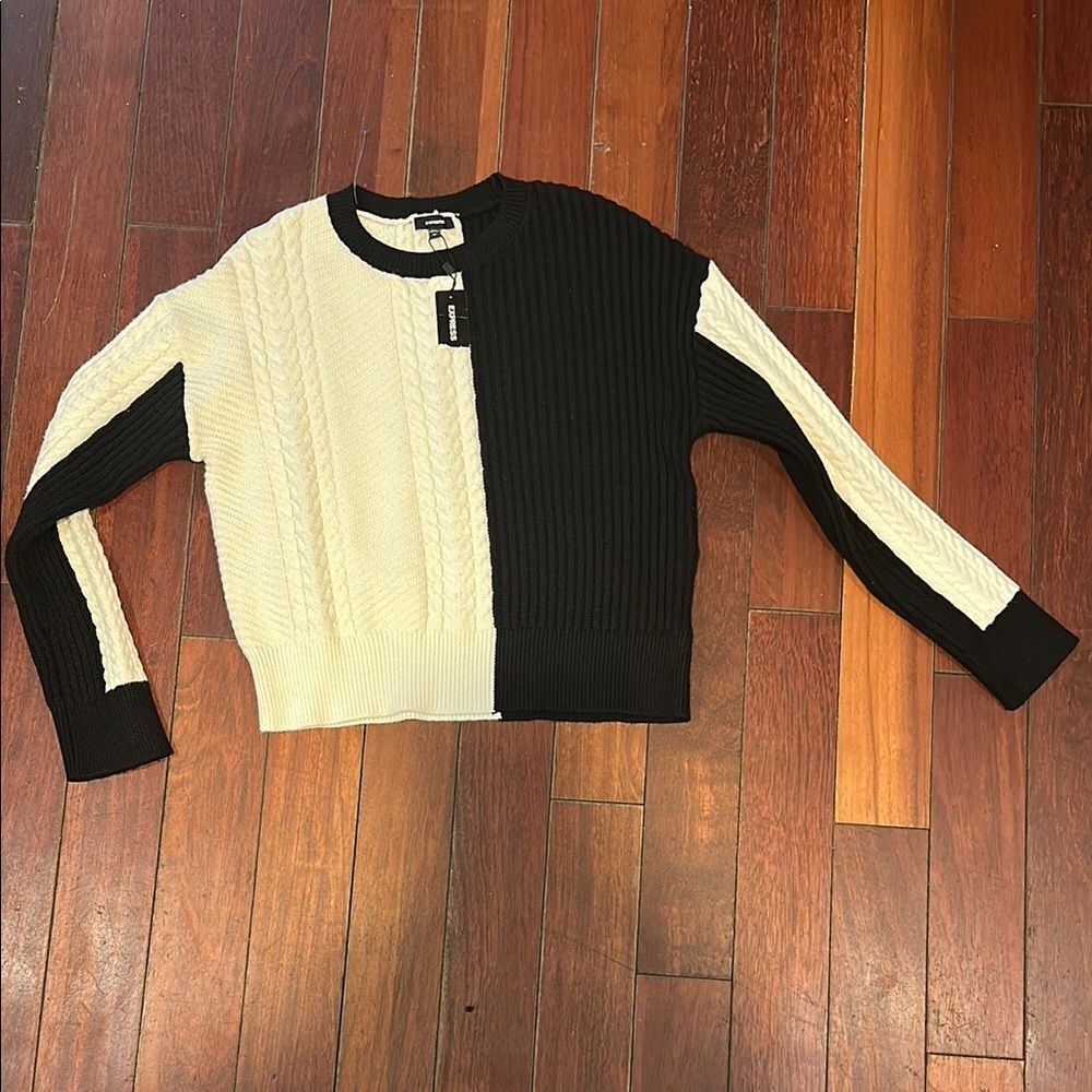 Colorblock Cable Knit Sweater